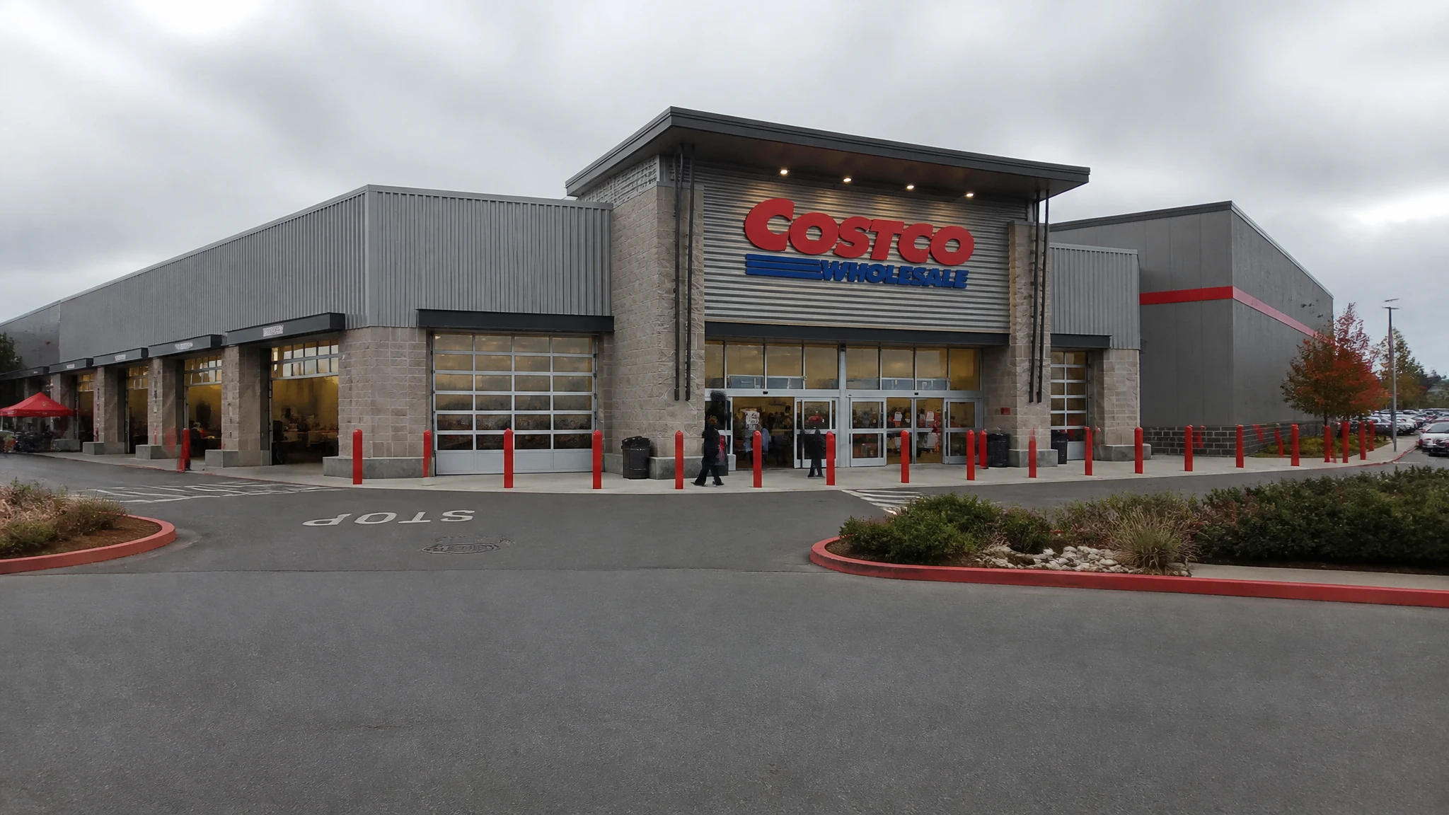 Costco Lawsuit: Forced Labor, Tariff Refund, $14M Email Settlement & Class Actions