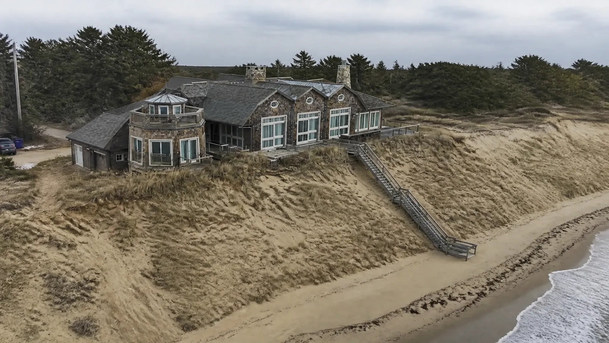 Cape Cod Cliff House Mortgage Lawsuit: Bonomi v. JPMorgan Chase Capacity Case