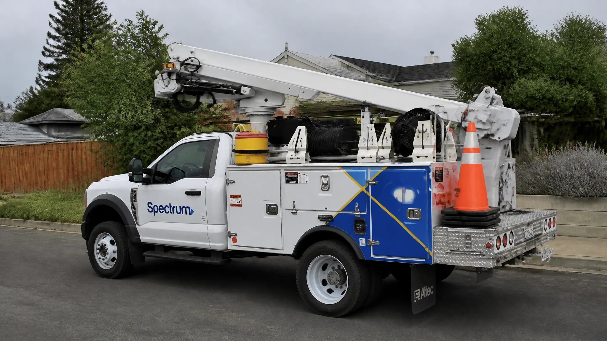 Spectrum Lawsuit: Broadcast TV Surcharge, 2026 Data Breach and Charter Class Actions