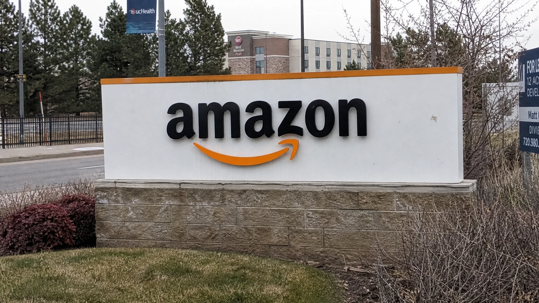 Amazon Lawsuit: FTC Prime Dark Patterns Case & $2.5 Billion Settlement